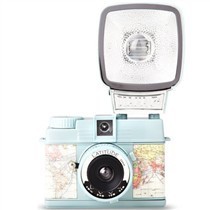 樂魔 LOMO Diana Mini 迷你戴安娜 膠片相機 (粉藍色經(jīng)緯地圖) 價格與電商最低報價解析